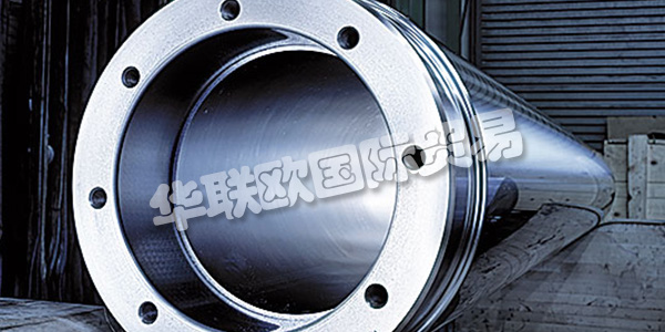 BREITENBACH的軋輥服務不僅僅包括重磨和修理。在他們公司，您將始終找到一個合格的合作伙伴，以解決有關卷的所有問題。