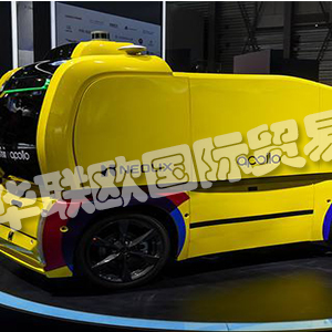 SmartFactoryJapan2019追加智能物流設備專區，擴大工廠自動化并吸引物流業。圖為發那科對外賓展示其物聯網體系技術