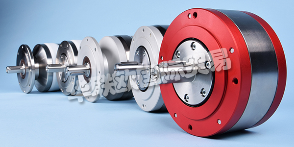 荷蘭GLOBE公司主要供應：荷蘭GLOBE電機,GLOBE氣動馬達，葉片電機，步進電機，活塞式氣動馬達，制動器等產品。